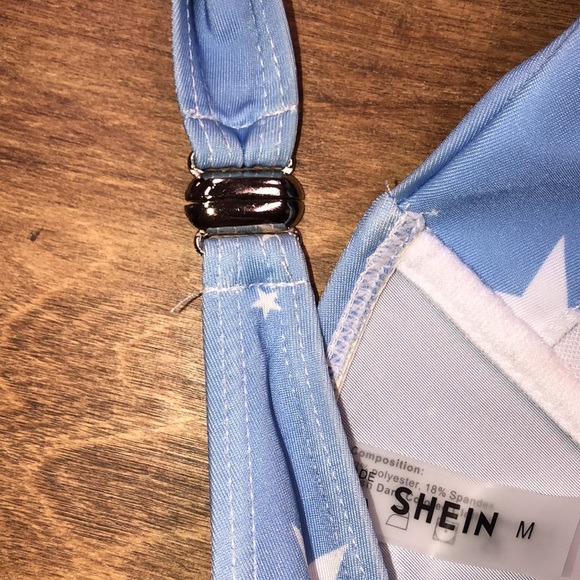 SHEIN size medium blue stars strapless bikini top - Picture 7 of 7